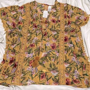 NWT- Time and Tru- One Size - Swimsuit Coverup Blouse Top